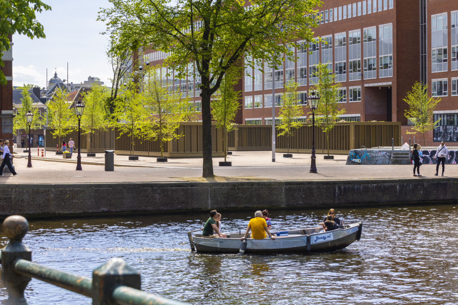 Atelier PUUUR_Waterlooplein kiosks 5