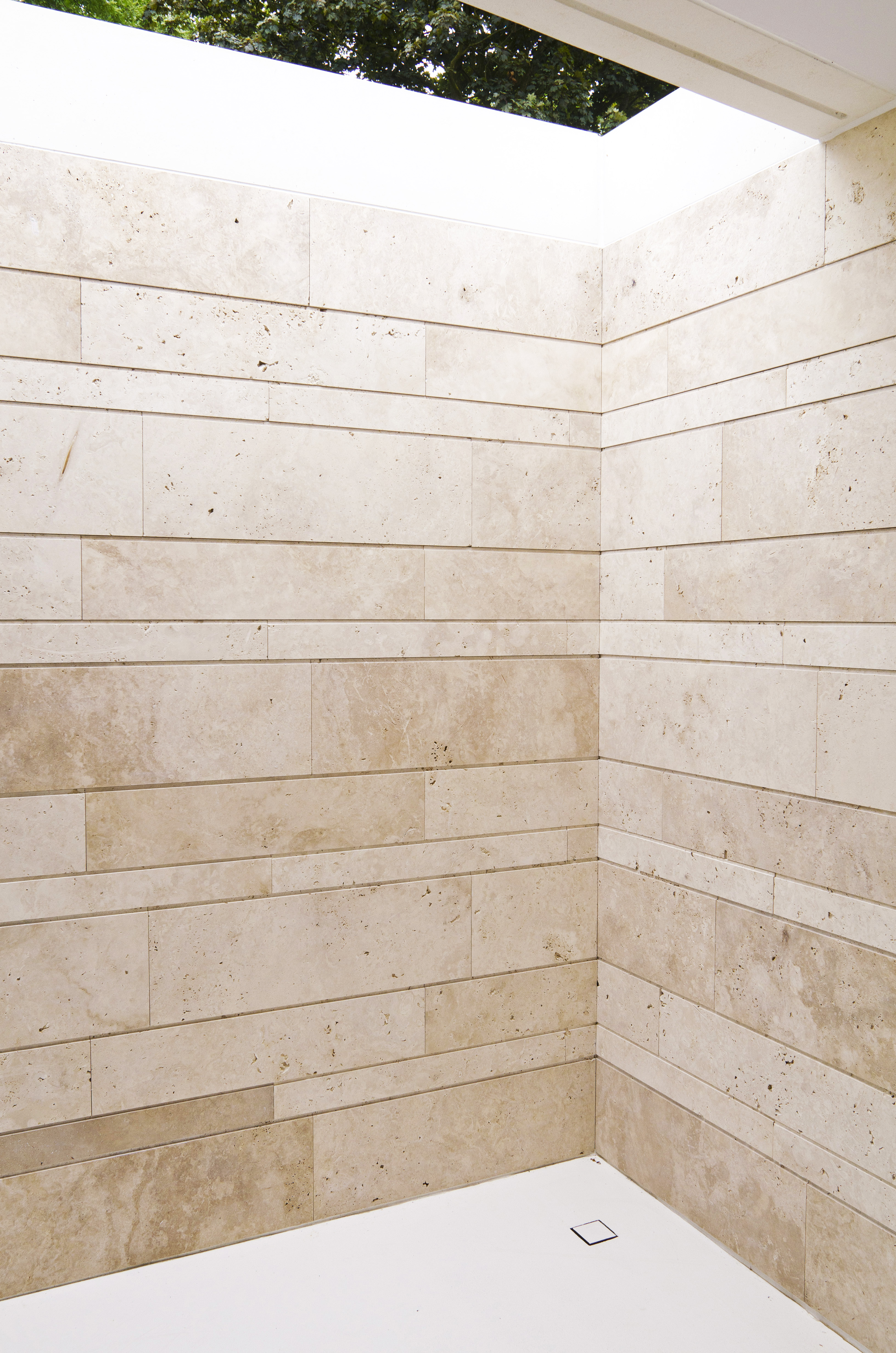 islamitisch Uitvaartpaviljoen De Nieuwe Ooster _entree patio