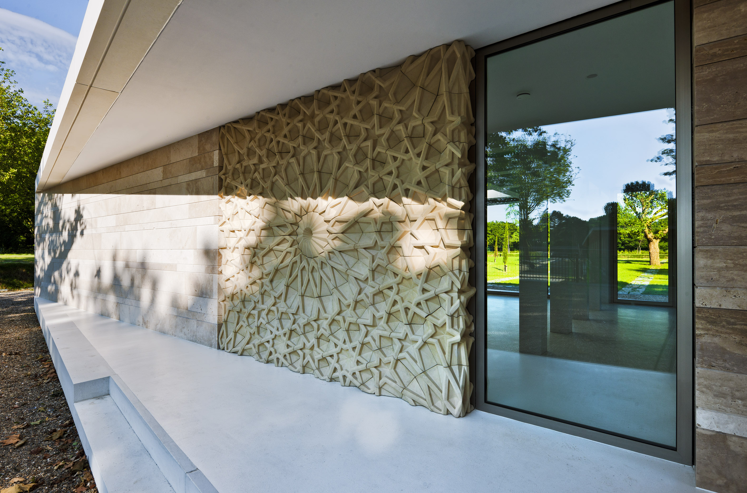 Islamic cemetery graveyard pavilion atelier PUUUR De Nieuwe Ooster facade